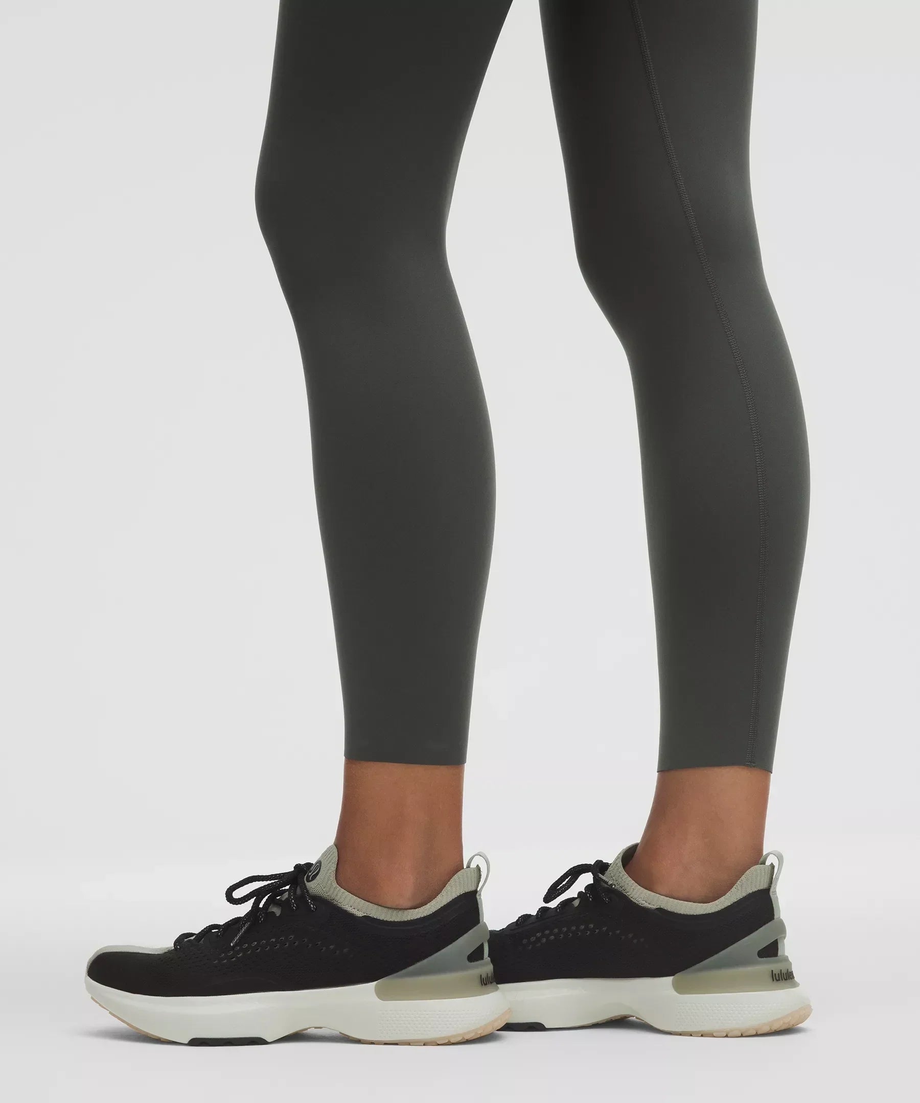 Glow Up Super-High-Rise Tight 25"
