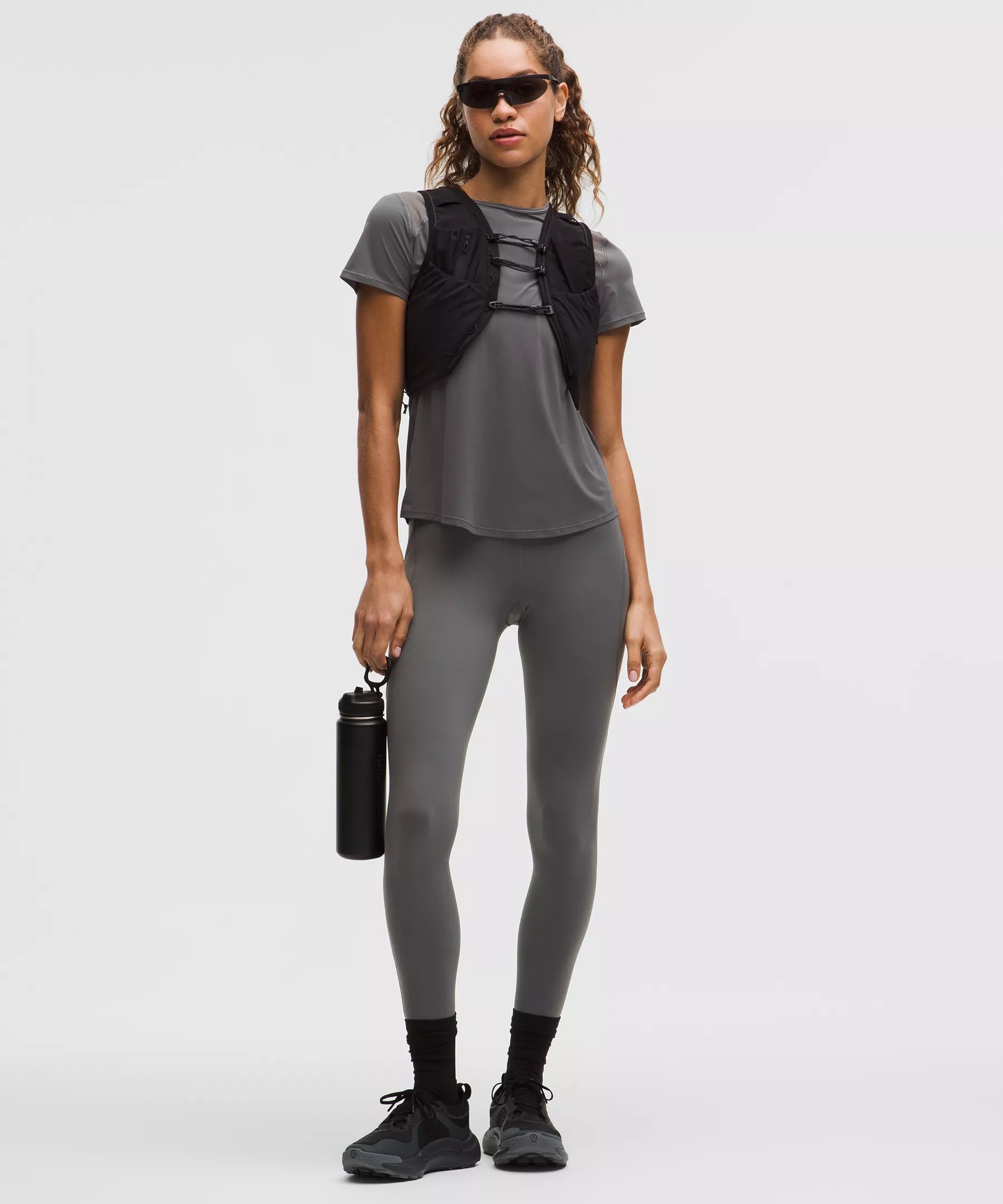 Fast and Free High-Rise Tight 28"